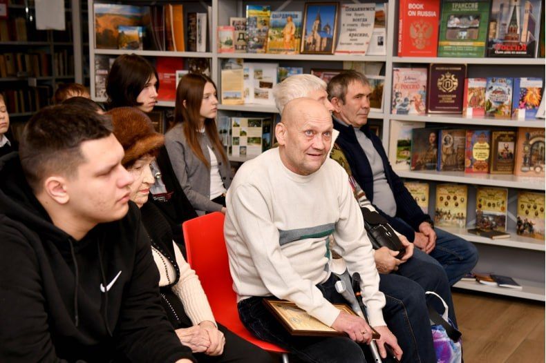 «Воины-интернационалисты, сегодняшняя дата – это дань уважения вам и вашему героизму. Это не просто память о тех событиях, это память о наших героях, советских солдатах, многие из которых отдали свои жизни ради мира на земле... «Воины-интернационалисты, сегодняшняя дата – это дань уважения вам и вашему героизму. Это не просто память о тех событиях, это память о наших героях, советских солдатах, многие из которых отдали свои жизни ради мира на земле...