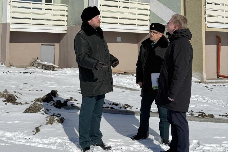 В Донецке и Луганске восстанавливают таможенную инфраструктуру В Донецке и Луганске восстанавливают таможенную инфраструктуру