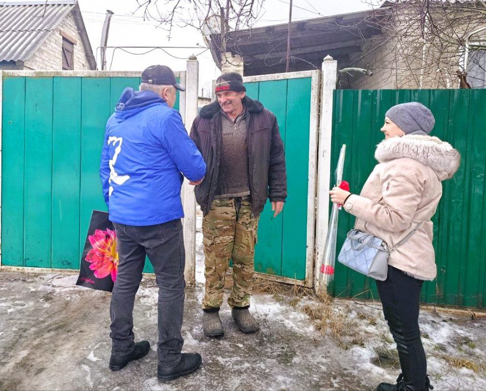 С честью выполнившие долг. В преддверии Дня памяти о россиянах, исполнявших служебный долг за пределами Отечества активисты первички № 5 села Бараниковка совместно с сотрудниками Бараниковского сельского Дома культуры... С честью выполнившие долг. В преддверии Дня памяти о россиянах, исполнявших служебный долг за пределами Отечества активисты первички № 5 села Бараниковка совместно с сотрудниками Бараниковского сельского Дома культуры...