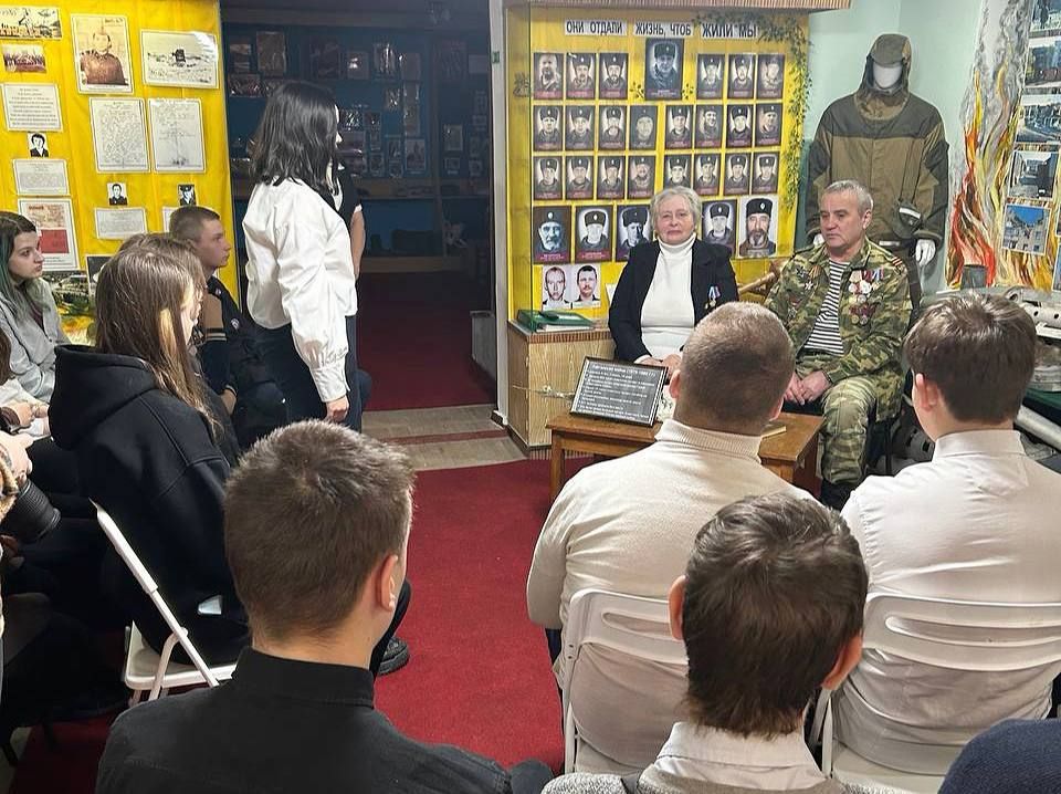 В Музее истории города Первомайска прошел тематический час, посвященный непростому периоду - выводу советских войск из Афганистана В Музее истории города Первомайска прошел тематический час, посвященный непростому периоду - выводу советских войск из Афганистана