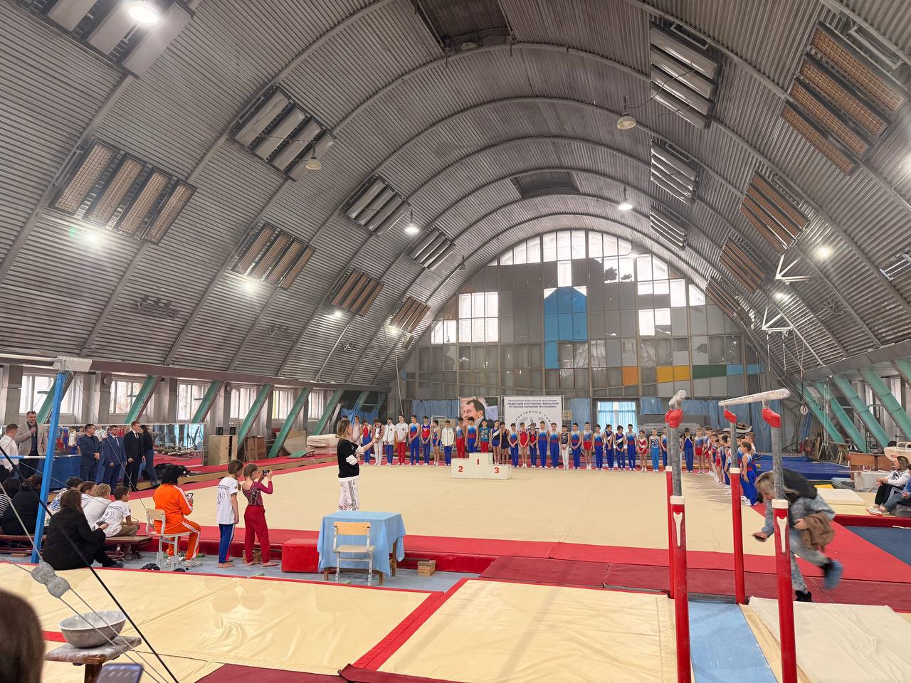 Максим Величко: Сегодня присутствовал на соревнованиях по гимнастике в Луганске Максим Величко: Сегодня присутствовал на соревнованиях по гимнастике в Луганске