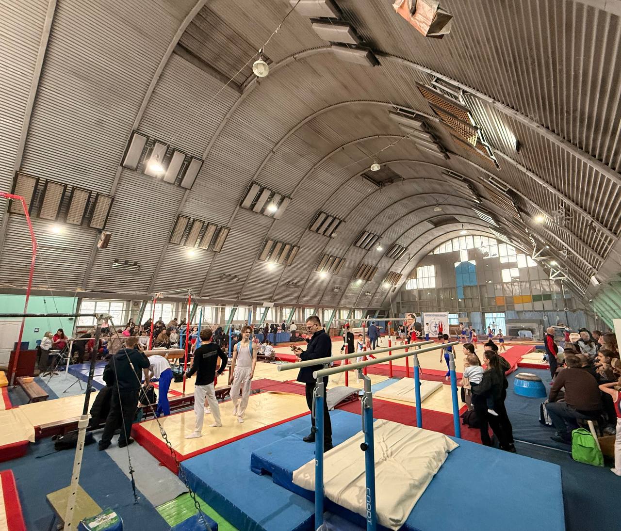 Максим Величко: Сегодня присутствовал на соревнованиях по гимнастике в Луганске Максим Величко: Сегодня присутствовал на соревнованиях по гимнастике в Луганске