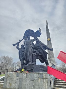 ������ �������: 14 ������� 1943 ����. ��� ���� �������� ������� � ������� ������ ������ ������� ��������