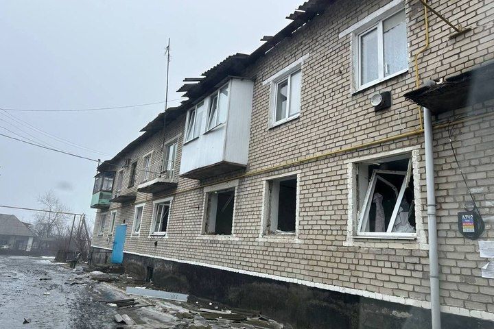 «Враг снова нанес удар»: В ЛНР от массированной атаки беспилотников пострадали 15 мирных жителей «Враг снова нанес удар»: В ЛНР от массированной атаки беспилотников пострадали 15 мирных жителей