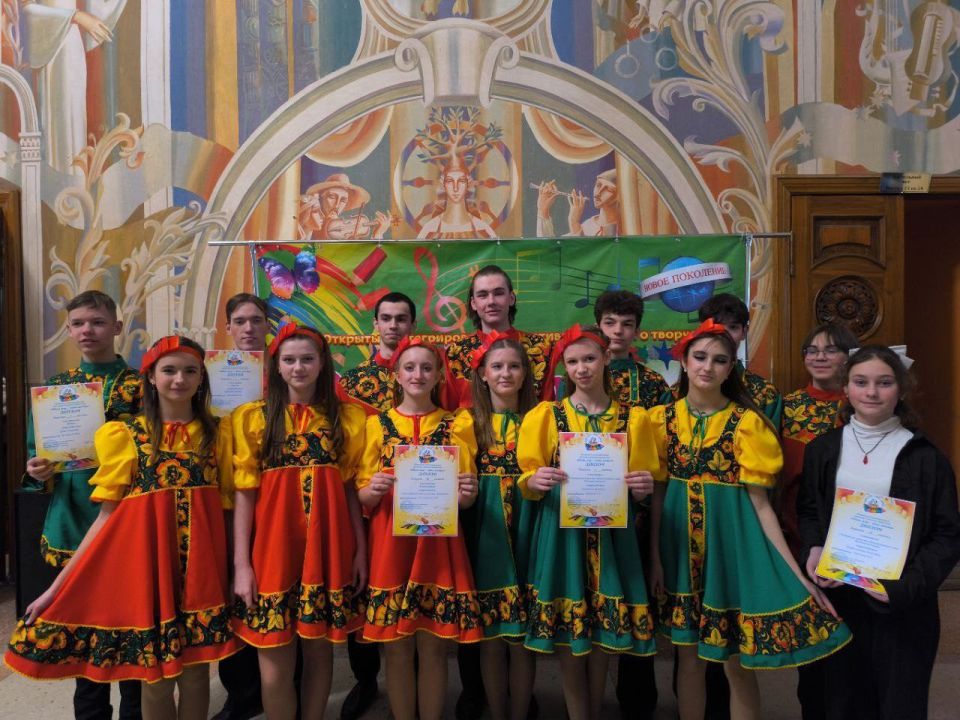 Воспитанники алчевского центра "Возрождение" стали победителями фестиваля "Один мир - одна мечта" Воспитанники алчевского центра "Возрождение" стали победителями фестиваля "Один мир - одна мечта"