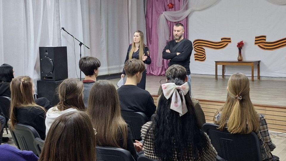 Профилактическая лекция школьникам поселка Пархоменко Профилактическая лекция школьникам поселка Пархоменко