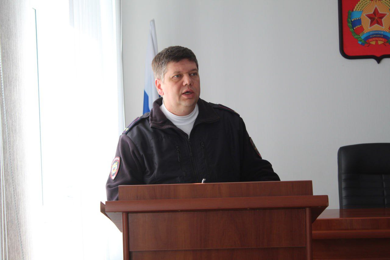 111Руководитель Отдела МВД России «Новопсковский» рассказал о противодействии кибермошенничеству представителям администрации округа, сельского и фермерского хозяйств 111Руководитель Отдела МВД России «Новопсковский» рассказал о противодействии кибермошенничеству представителям администрации округа, сельского и фермерского хозяйств