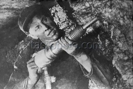 100 лет в фокусе: история страны через объектив ТАСС