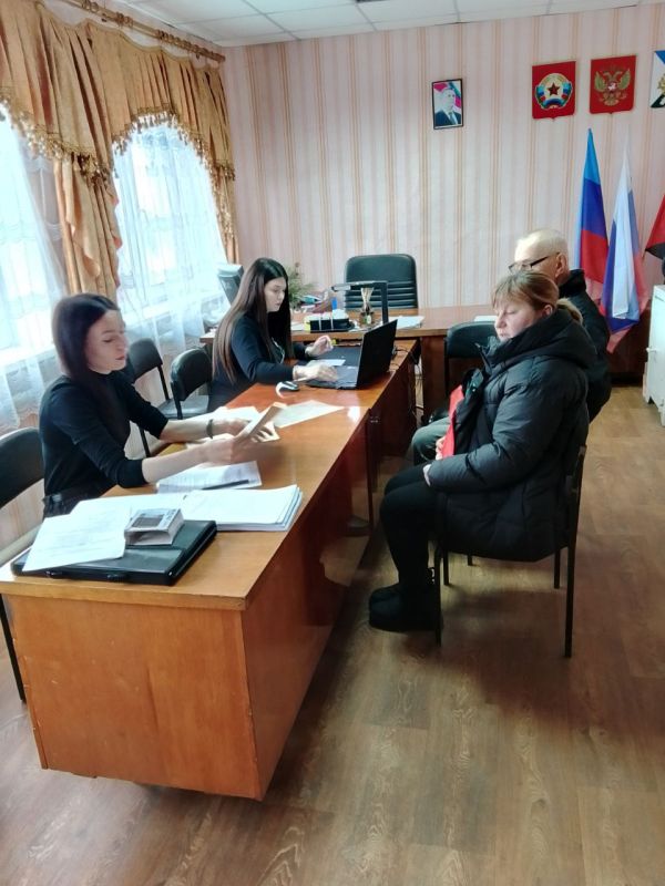 Продолжается работа по оформлению земельных участков и недвижимости Продолжается работа по оформлению земельных участков и недвижимости
