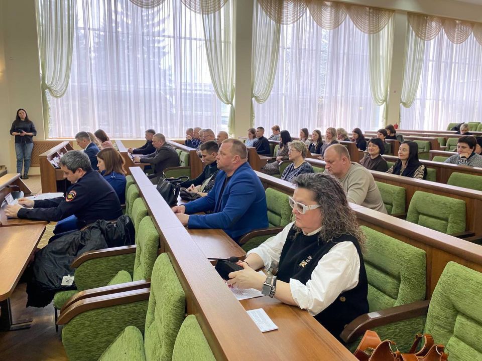 Состоялось XXXIX очередное заседание Совета Антрацитовского муниципального округа Состоялось XXXIX очередное заседание Совета Антрацитовского муниципального округа