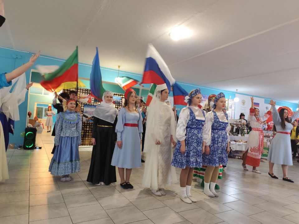 Сегодня посетил торжественное открытие Года единства народов России! Сегодня посетил торжественное открытие Года единства народов России!