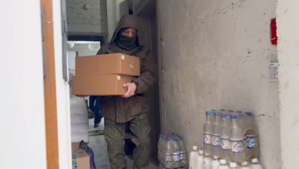 По всей ЛНР единороссы изготавливают домашнюю выпечку для бойцов ко Дню защитника Отечества По всей ЛНР единороссы изготавливают домашнюю выпечку для бойцов ко Дню защитника Отечества