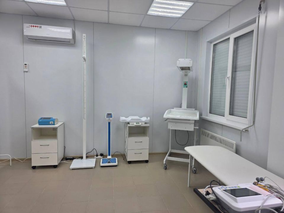 В пгт Северо-Гундоровский месяц назад открылся новый современный фельдшерско-акушерский пункт (ФАП), уже показавший хорошие результаты В пгт Северо-Гундоровский месяц назад открылся новый современный фельдшерско-акушерский пункт (ФАП), уже показавший хорошие результаты