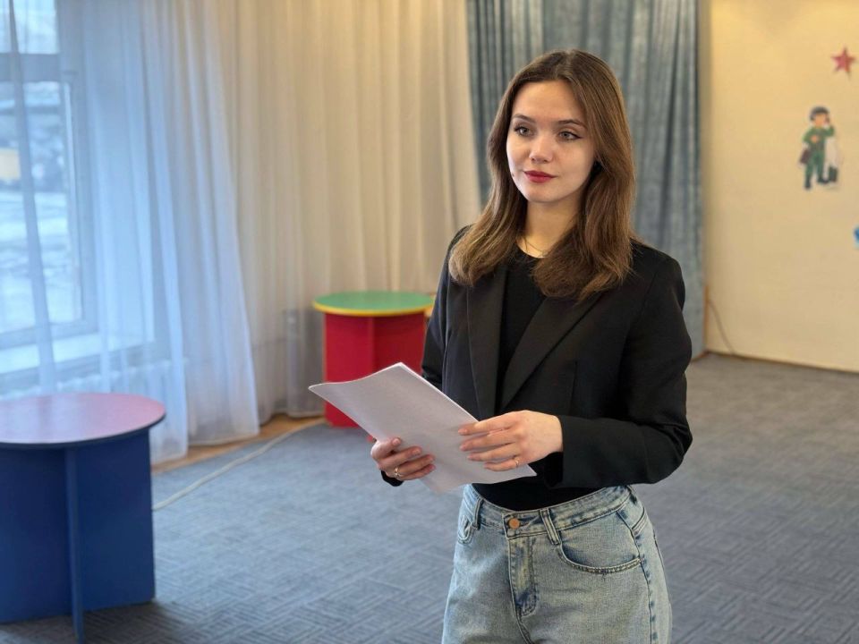 В рамках проекта «Моё право» руководитель Анастасия Ганнота провела занятие на тему «Чемодан уверенности» для воспитанников детского дома №1 В рамках проекта «Моё право» руководитель Анастасия Ганнота провела занятие на тему «Чемодан уверенности» для воспитанников детского дома №1