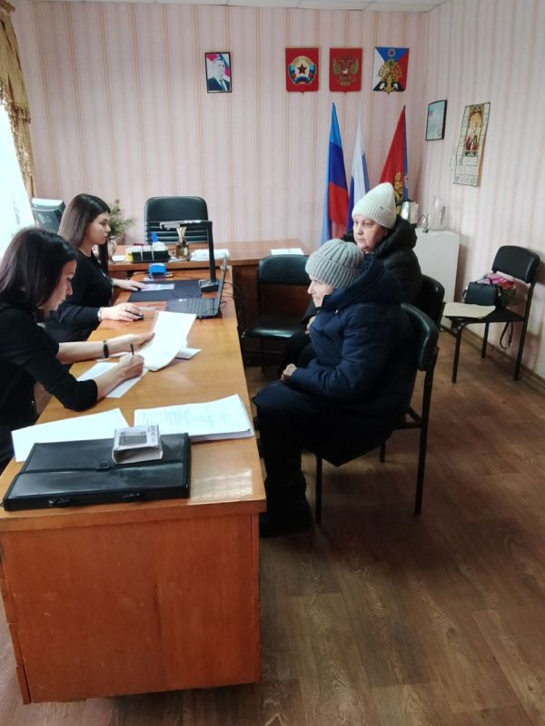 Продолжается работа по оформлению земельных участков и недвижимости Продолжается работа по оформлению земельных участков и недвижимости