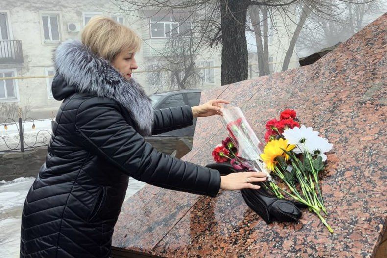 Памятное мероприятие, посвященное воинам-интернационалистам, прошло в Червонопартизанске Памятное мероприятие, посвященное воинам-интернационалистам, прошло в Червонопартизанске