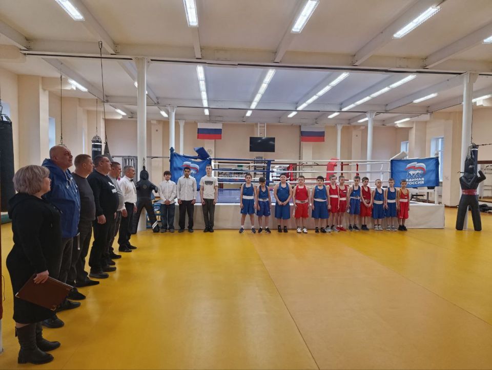 В Северодонецке ко Дню защитника Отечества состоялось первенство по боксу В Северодонецке ко Дню защитника Отечества состоялось первенство по боксу