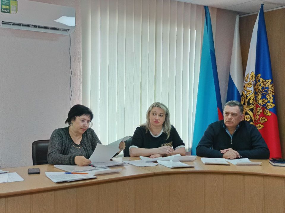Сегодня в нашем городе состоялось заседание комиссии по проведению конкурсного отбора инициативных проектов развития (создания) общественной инфраструктуры на 2026 год Сегодня в нашем городе состоялось заседание комиссии по проведению конкурсного отбора инициативных проектов развития (создания) общественной инфраструктуры на 2026 год