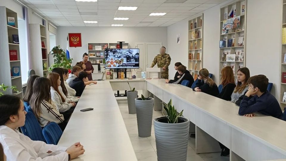 Исторический час «Вспомним тех, кто легендой овен» Исторический час «Вспомним тех, кто легендой овен»