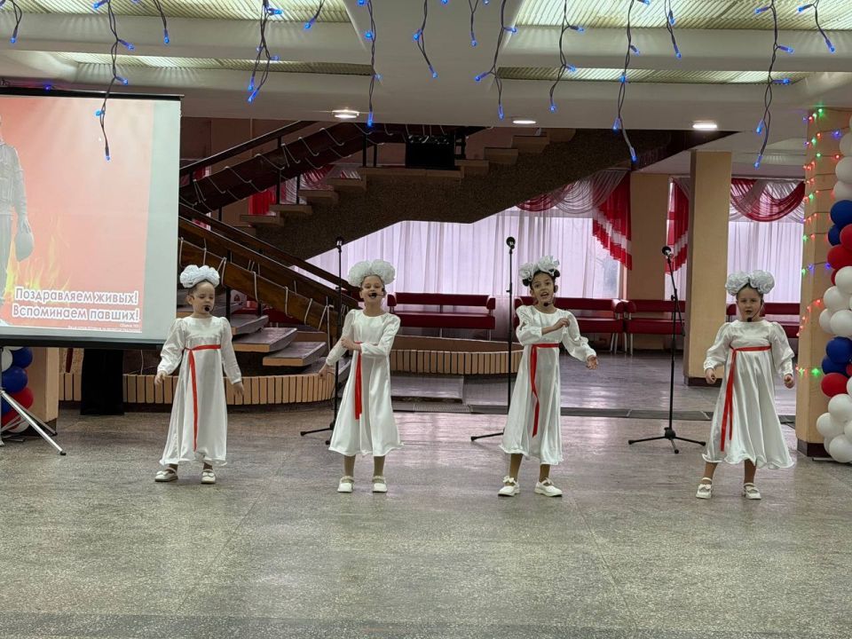 В Центре культуры города Алчевска при поддержке первичной профсоюзной организации «Профсоюз работников АМК Луганской Народной Республики» состоялся вечер-встреча участников специальной военной операции и ветеранов боевых... В Центре культуры города Алчевска при поддержке первичной профсоюзной организации «Профсоюз работников АМК Луганской Народной Республики» состоялся вечер-встреча участников специальной военной операции и ветеранов боевых...