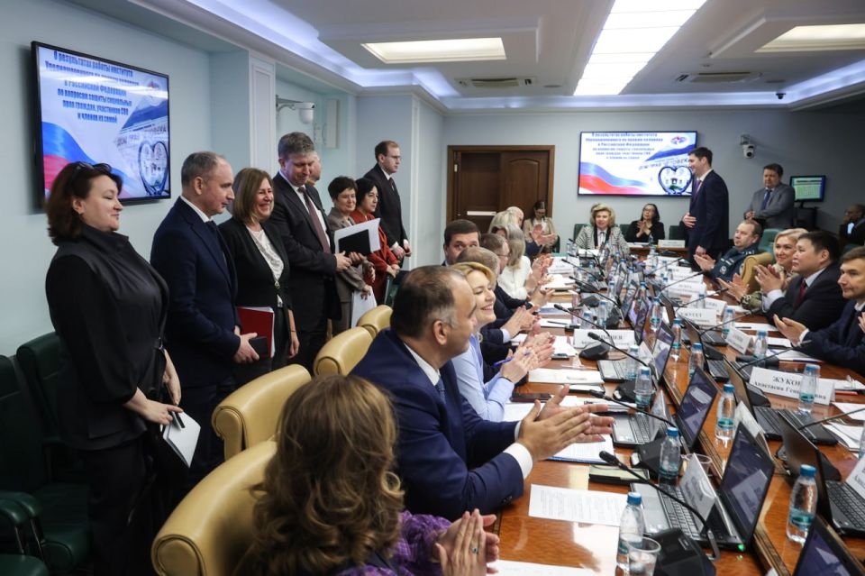 Дарья Лантратова: Участники спецоперации, не заключившие контракт с Минобороны, должны иметь право на увольнение для ухода за нетрудоспособными близкими родственниками Дарья Лантратова: Участники спецоперации, не заключившие контракт с Минобороны, должны иметь право на увольнение для ухода за нетрудоспособными близкими родственниками