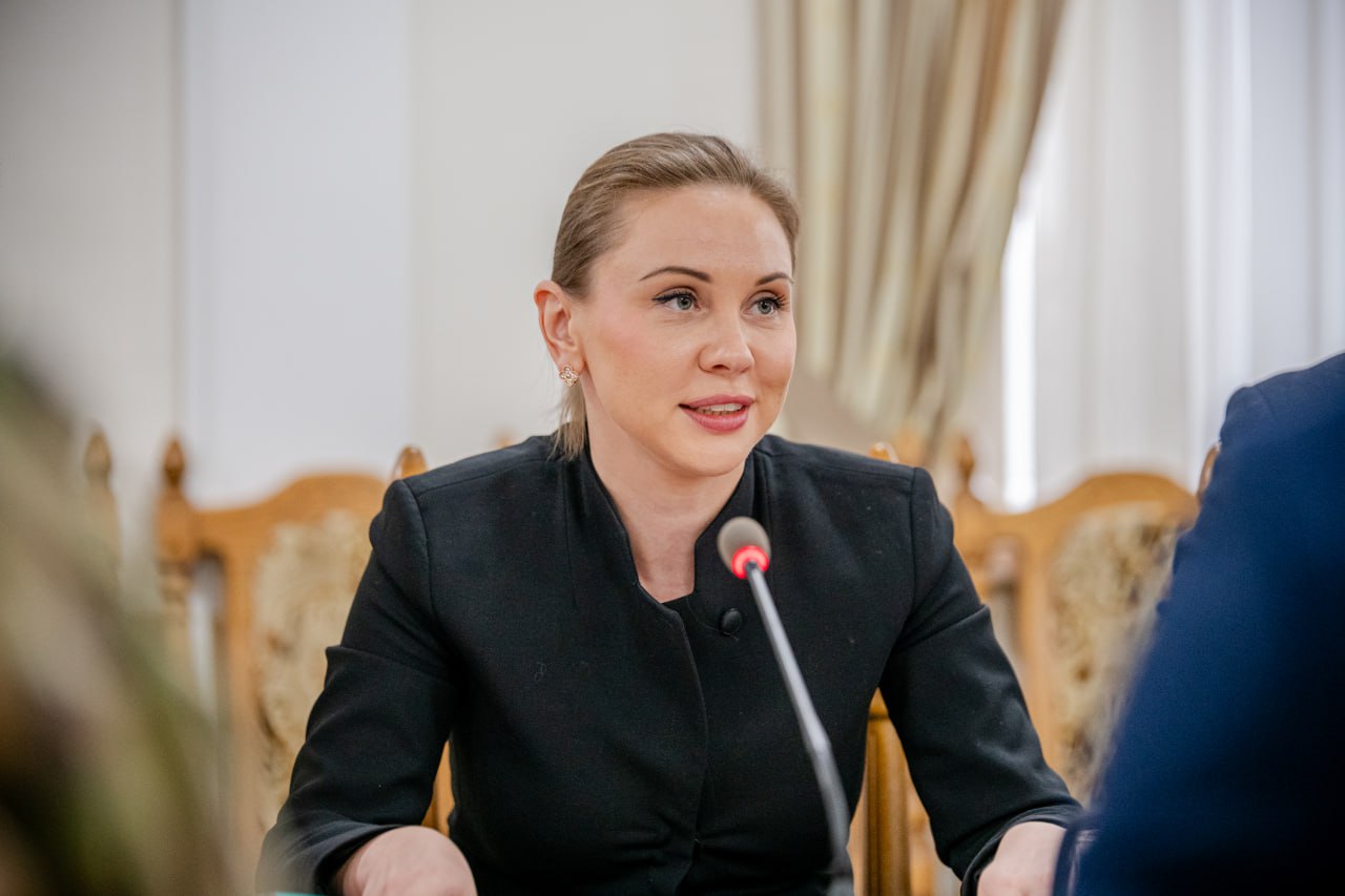 Леонид Пасечник: Провел заседание Совета по межнациональным и государственно-конфессиональным отношениям Леонид Пасечник: Провел заседание Совета по межнациональным и государственно-конфессиональным отношениям