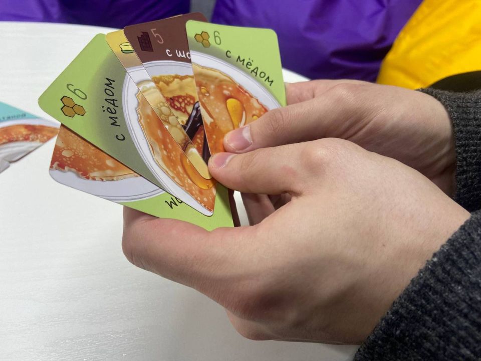 Масленица в молодежном центре — весело, ярко, по-настоящему душевно! Масленица в молодежном центре — весело, ярко, по-настоящему душевно!