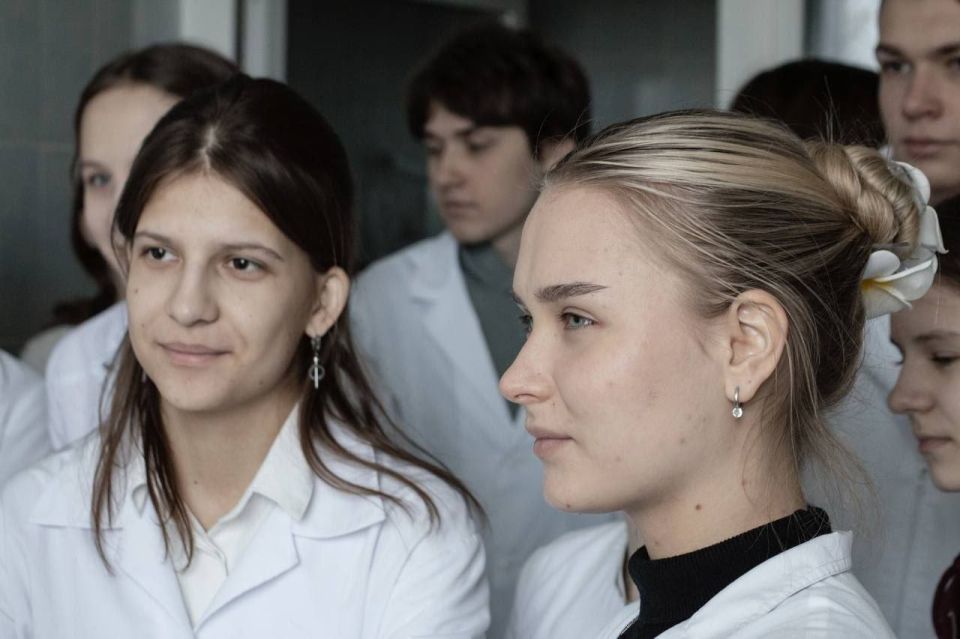 Шаг в будущее: познаём азы медицины в ЛГМУ Шаг в будущее: познаём азы медицины в ЛГМУ