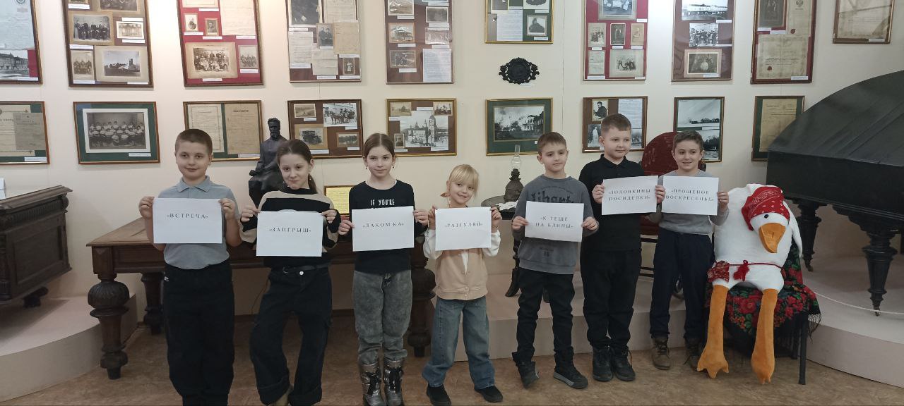 Зиму провожаем, весну встречаем: в Старобельском музее отпраздновали Масленицу