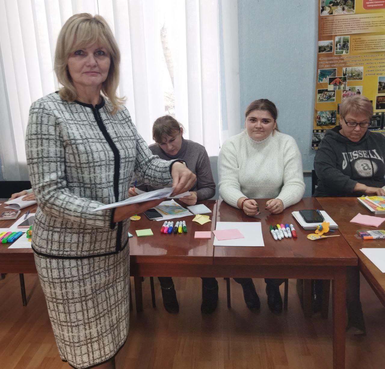 Андрей Рубанцов: В Ровеньках провели семинар-практикум для воспитателей старших и подготовительных групп Андрей Рубанцов: В Ровеньках провели семинар-практикум для воспитателей старших и подготовительных групп