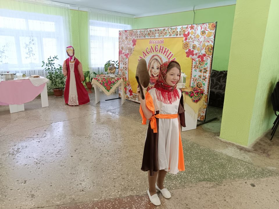 В пгт Новодарьевка прошло незабываемое театрализованное представление «Ай да, Масленица!» В пгт Новодарьевка прошло незабываемое театрализованное представление «Ай да, Масленица!»
