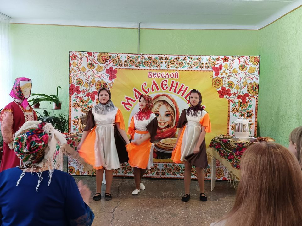 В пгт Новодарьевка прошло незабываемое театрализованное представление «Ай да, Масленица!» В пгт Новодарьевка прошло незабываемое театрализованное представление «Ай да, Масленица!»