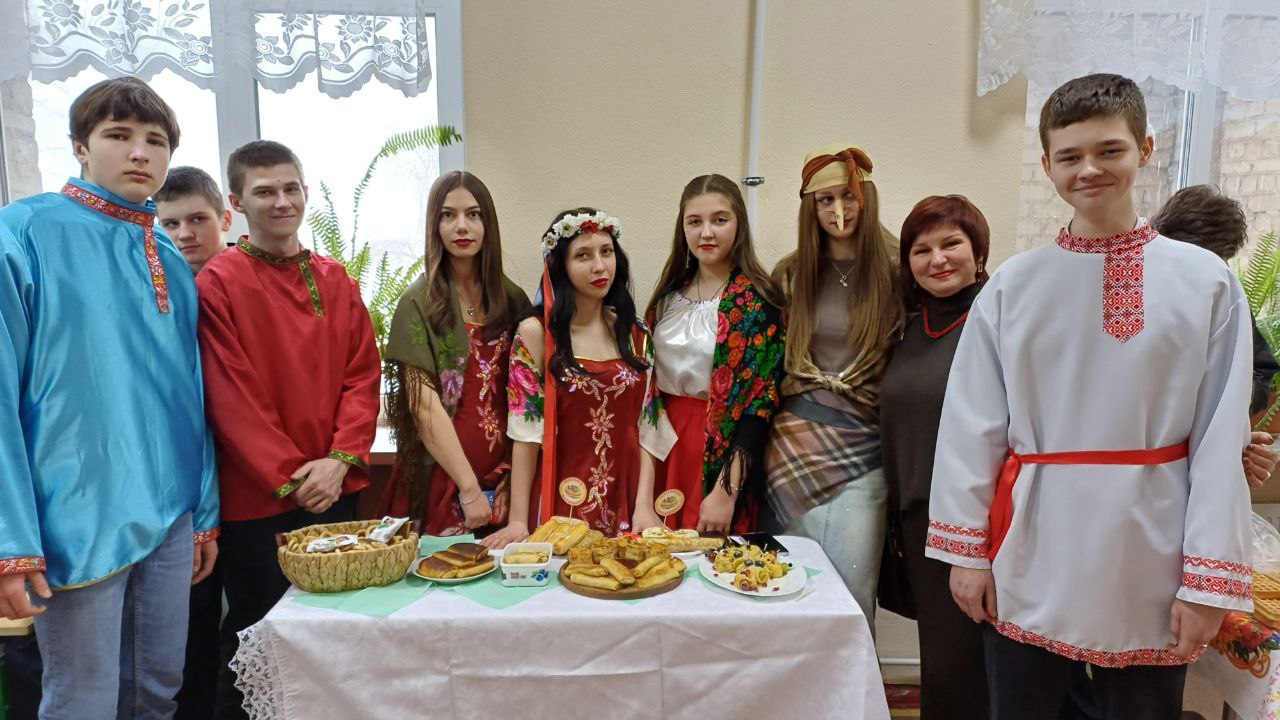 В школе №10 посёлка городского типа Дубовский состоялось мероприятие, посвященное празднованию Широкой Масленицы В школе №10 посёлка городского типа Дубовский состоялось мероприятие, посвященное празднованию Широкой Масленицы