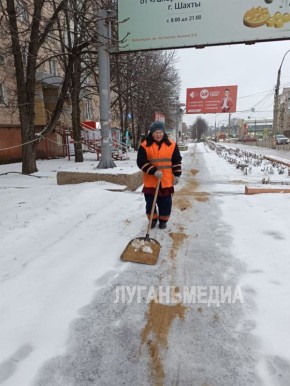 Коммунальщики Краснодонского округа в усиленном режиме борются со стихией