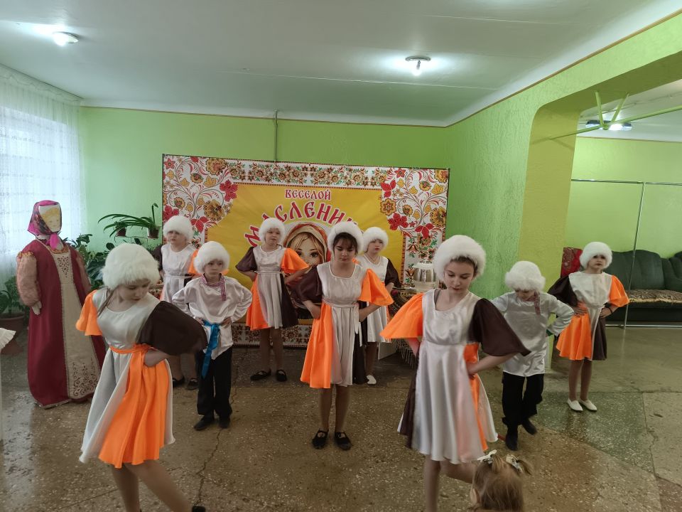 В пгт Новодарьевка прошло незабываемое театрализованное представление «Ай да, Масленица!» В пгт Новодарьевка прошло незабываемое театрализованное представление «Ай да, Масленица!»