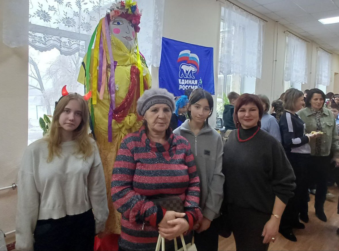 В школе №10 посёлка городского типа Дубовский состоялось мероприятие, посвященное празднованию Широкой Масленицы В школе №10 посёлка городского типа Дубовский состоялось мероприятие, посвященное празднованию Широкой Масленицы