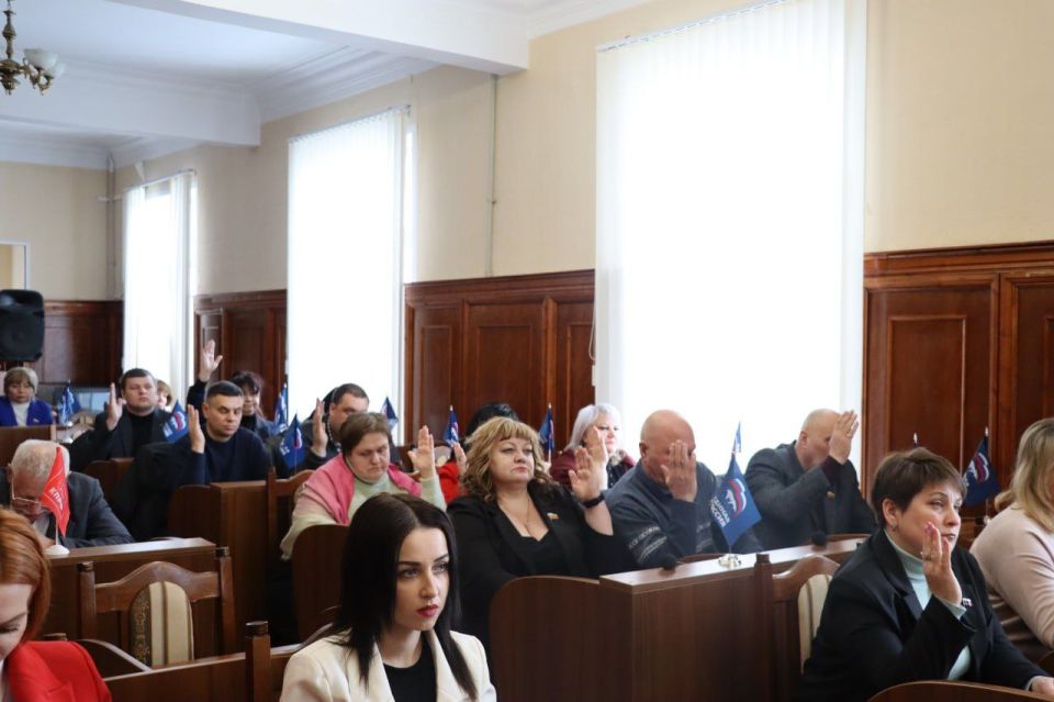 Сегодня состоялось первое в текущем году заседание Совета городского округа город Северодонецк Сегодня состоялось первое в текущем году заседание Совета городского округа город Северодонецк