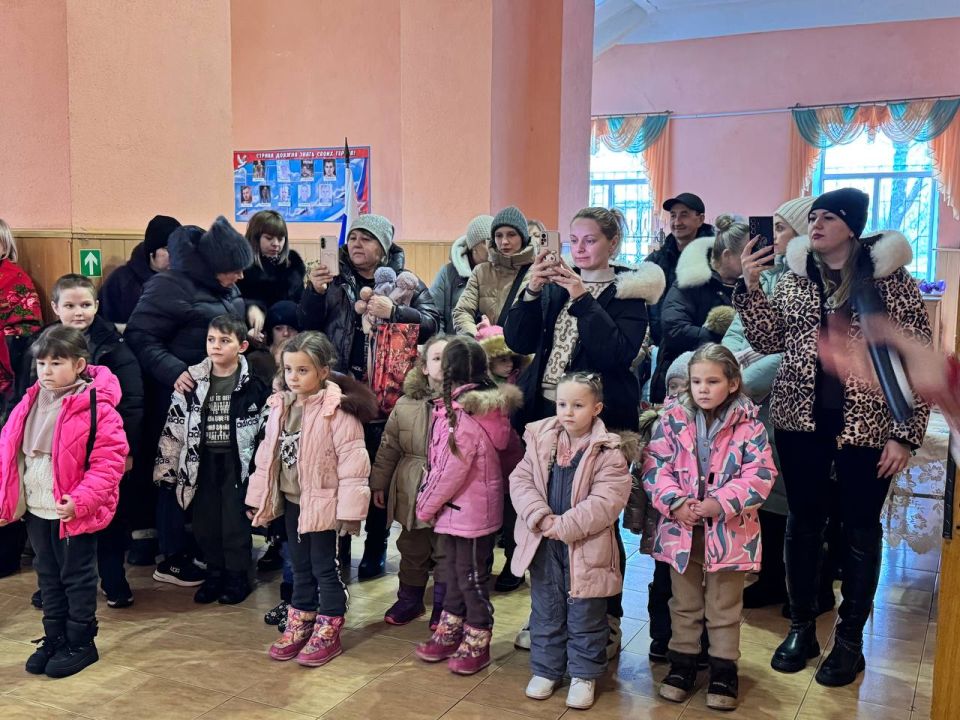 Сегодня в здании Дома культуры им. Ленина в посёлке городского типа Дзержинский состоялось яркое и традиционное мероприятие, посвящённое Масленице! Сегодня в здании Дома культуры им. Ленина в посёлке городского типа Дзержинский состоялось яркое и традиционное мероприятие, посвящённое Масленице!