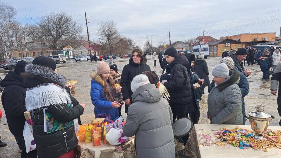 В Петровке проводили Масленицу шумно, вкусно и по-семейному! В Петровке проводили Масленицу шумно, вкусно и по-семейному!