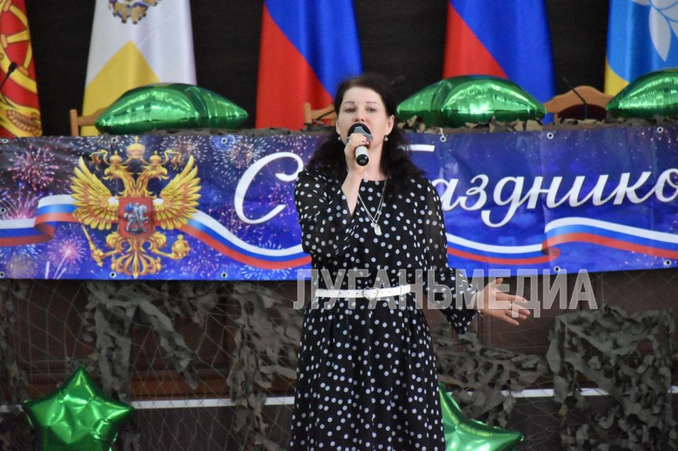 Защитников Отечества чествовали в Антраците Защитников Отечества чествовали в Антраците
