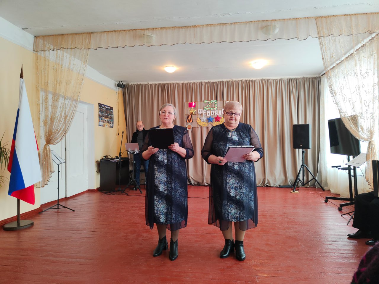 Гордость и уважение: праздничный концерт в честь Дня защитников Отечества Гордость и уважение: праздничный концерт в честь Дня защитников Отечества