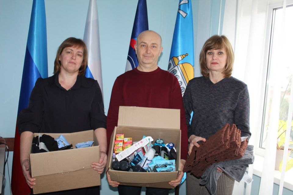 «Подари тепло солдату»: Новопсковский округ объединился в поддержку наших защитников «Подари тепло солдату»: Новопсковский округ объединился в поддержку наших защитников