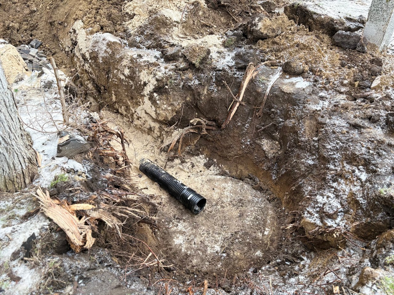 Временно исполняющий полномочия главы Краснолучского городского округа Олег Бабченко совершил рабочую поездку по объектам, где в настоящий момент ведутся восстановительные работы в рамках специального инфраструктурного... Временно исполняющий полномочия главы Краснолучского городского округа Олег Бабченко совершил рабочую поездку по объектам, где в настоящий момент ведутся восстановительные работы в рамках специального инфраструктурного...