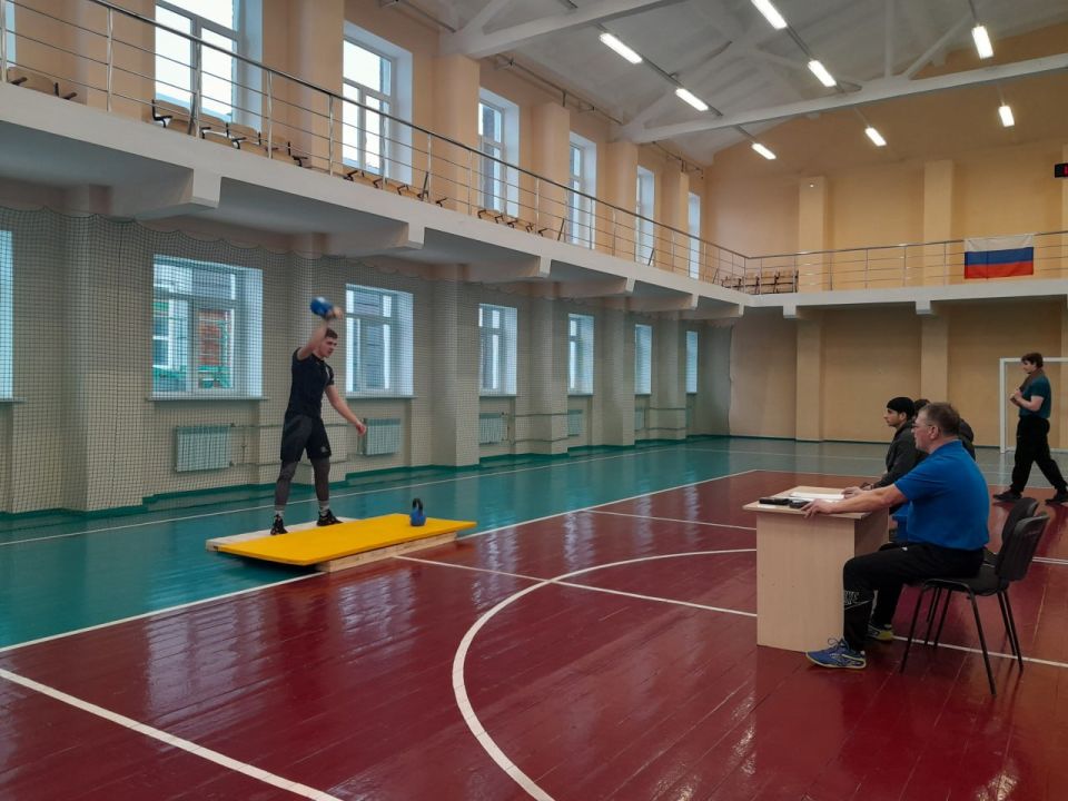 Сила и выносливость: в Северодонецке при поддержке единороссов прошел 5-й этап студенческой Спартакиады Сила и выносливость: в Северодонецке при поддержке единороссов прошел 5-й этап студенческой Спартакиады