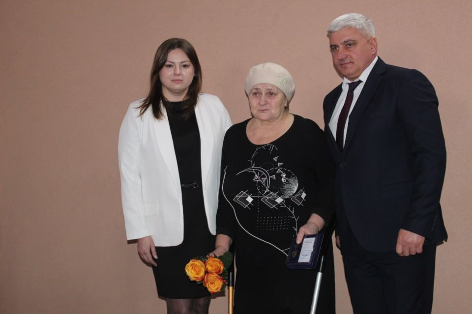 Виталий Коваленко: Сегодня в преддверии праздника в Беловодском районном доме культуры состоялся праздничный концерт, посвященный Дню защитника Отечества Виталий Коваленко: Сегодня в преддверии праздника в Беловодском районном доме культуры состоялся праздничный концерт, посвященный Дню защитника Отечества