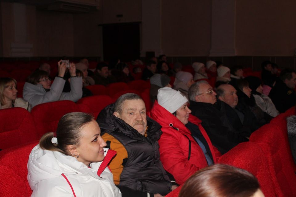 Праздничный концерт в Новопсковском Дворце культуры, посвященный Дню защитника Отечества Праздничный концерт в Новопсковском Дворце культуры, посвященный Дню защитника Отечества
