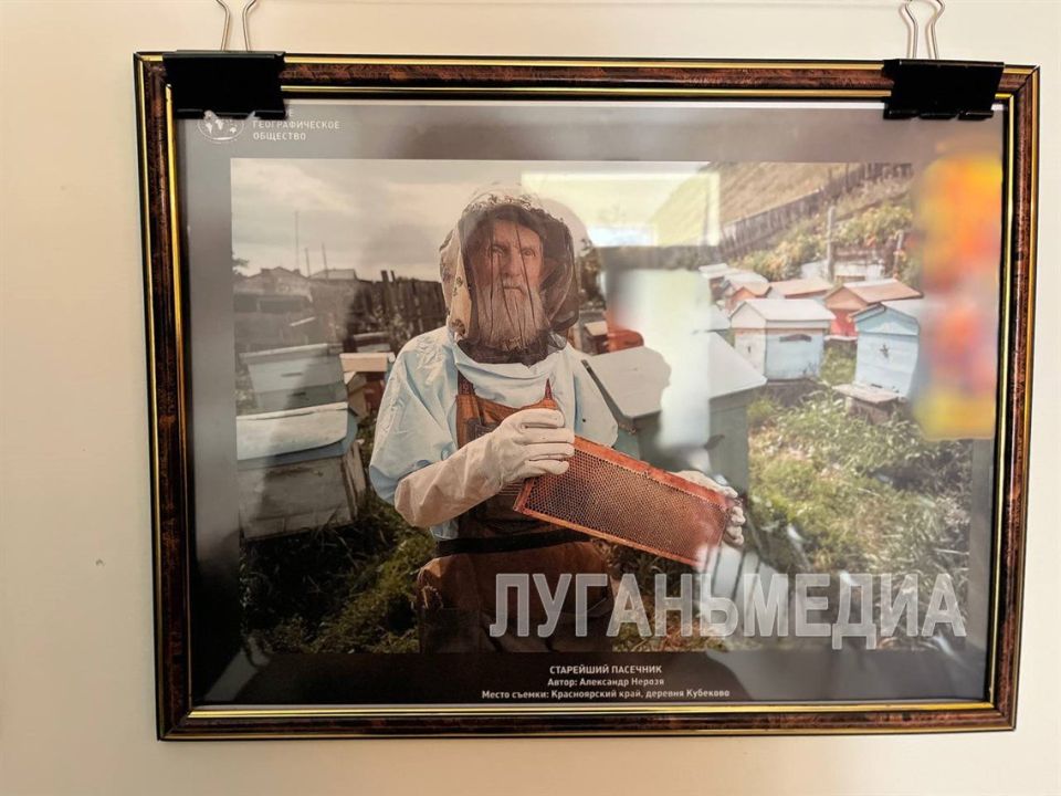 В Перевальске заработала выставка «Моя Родина – Россия» В Перевальске заработала выставка «Моя Родина – Россия»