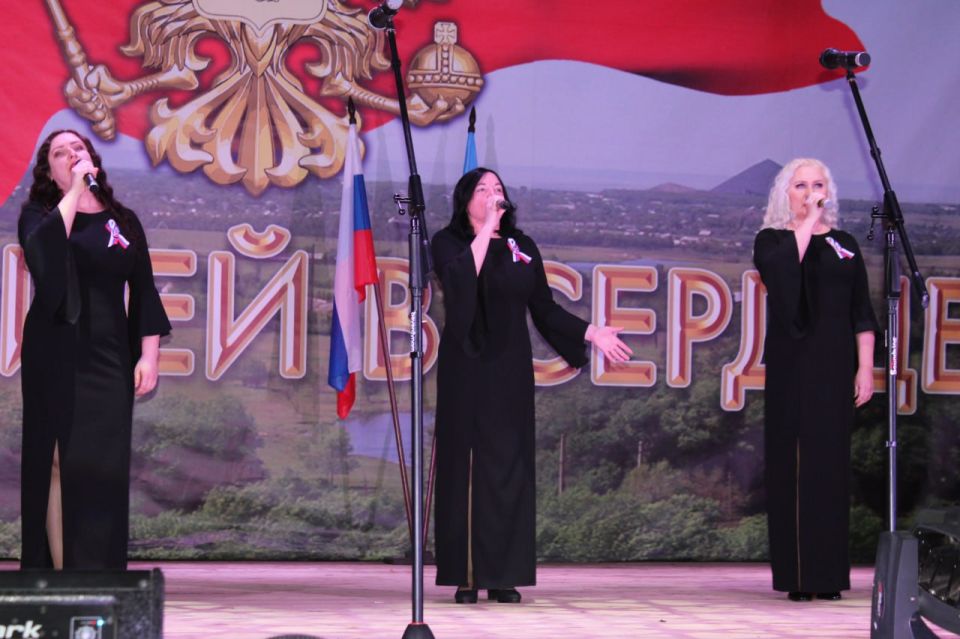 Виталий Коваленко: Сегодня в преддверии праздника в Беловодском районном доме культуры состоялся праздничный концерт, посвященный Дню защитника Отечества Виталий Коваленко: Сегодня в преддверии праздника в Беловодском районном доме культуры состоялся праздничный концерт, посвященный Дню защитника Отечества