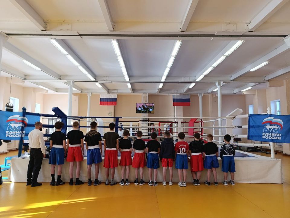 Сегодня в Северодонецкой спортивной школе №1 состоялся турнир памяти заслуженного тренера РФ А.К. Курдюмова Сегодня в Северодонецкой спортивной школе №1 состоялся турнир памяти заслуженного тренера РФ А.К. Курдюмова