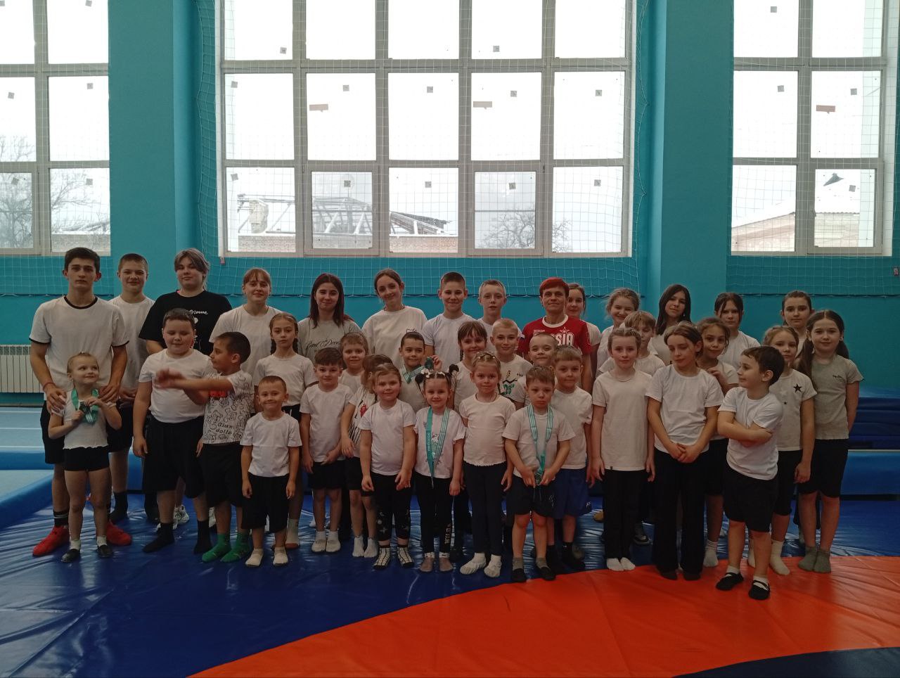 Яркий праздник силы и духа прошёл в Лисичанской спортивной школе!
